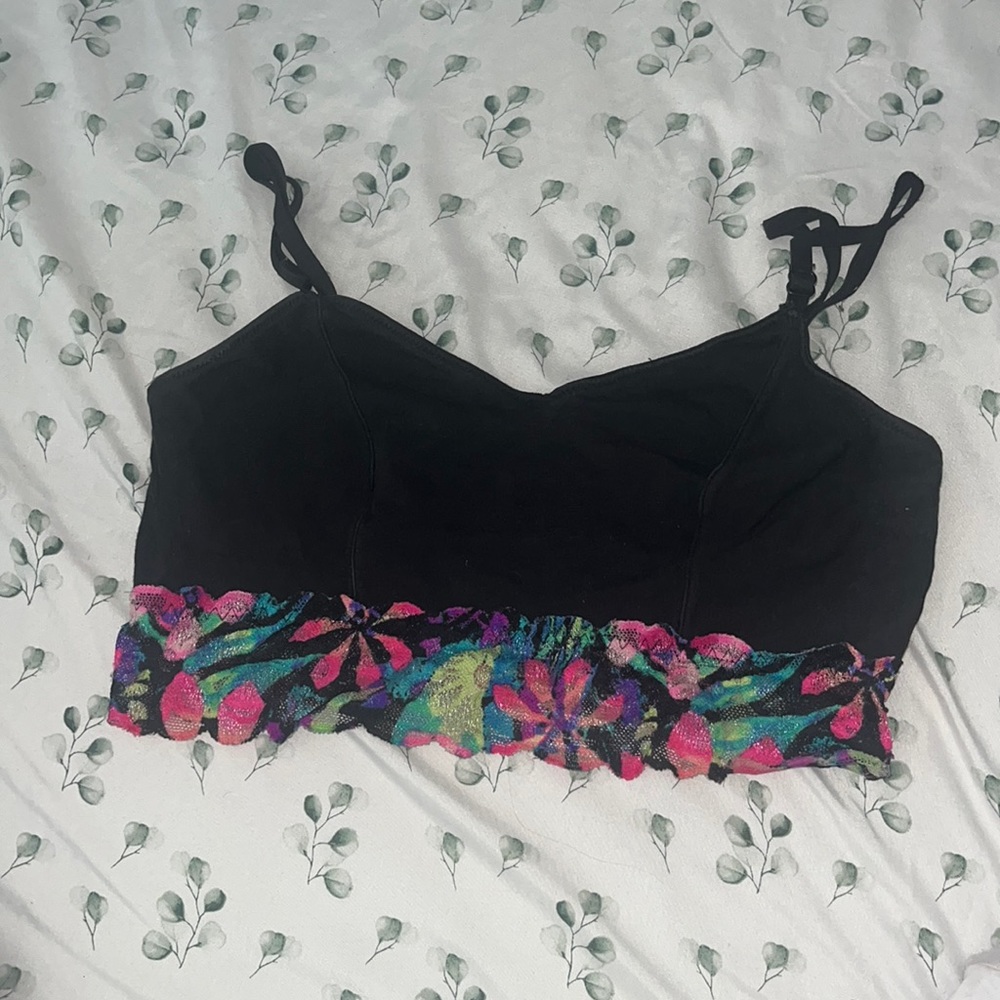 A bra/bralette